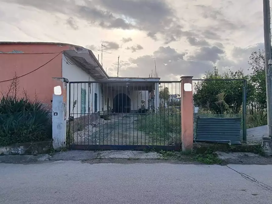 Immagine 1 di Casa indipendente in vendita  a Saviano