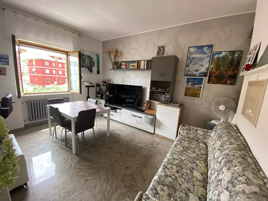 Immagine 1 di Appartamento in vendita  in Via Varese a Maltignano