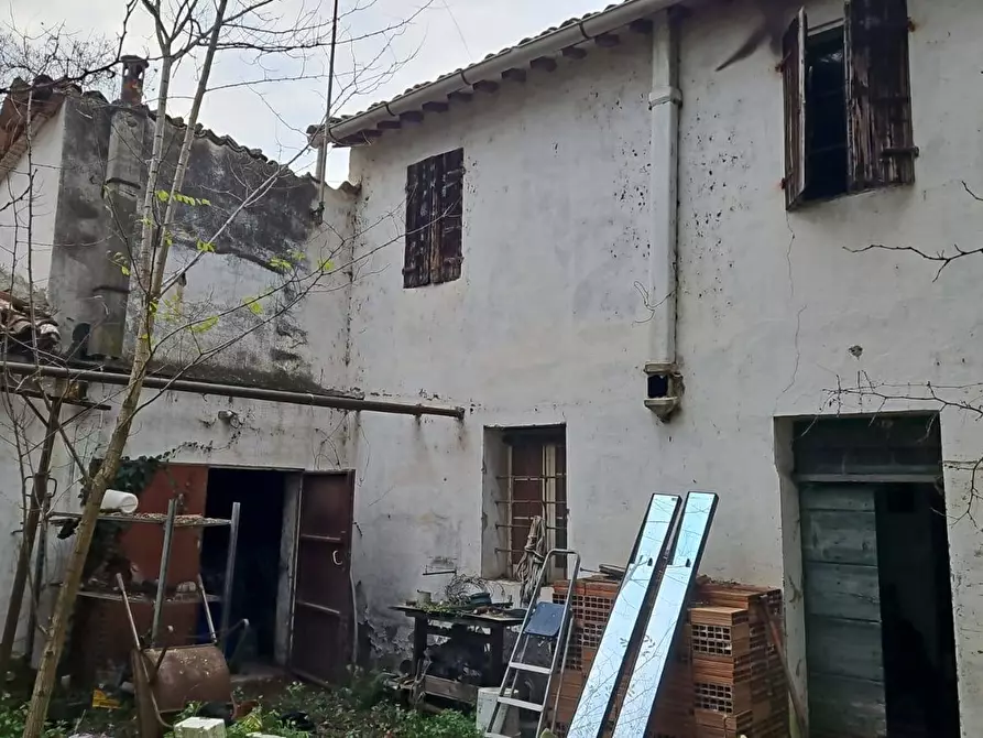 Immagine 1 di Casa indipendente in vendita  in Via Molinaccio Provinciale a Ravenna
