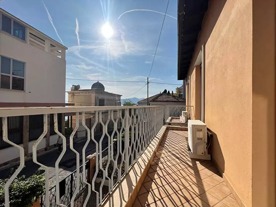 Immagine 1 di Appartamento in vendita  in Via Nazario Sauro a Borgio Verezzi