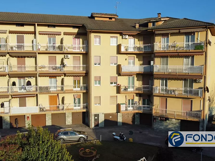 Immagine 1 di Appartamento in vendita  in via Trieste a Adrara San Martino