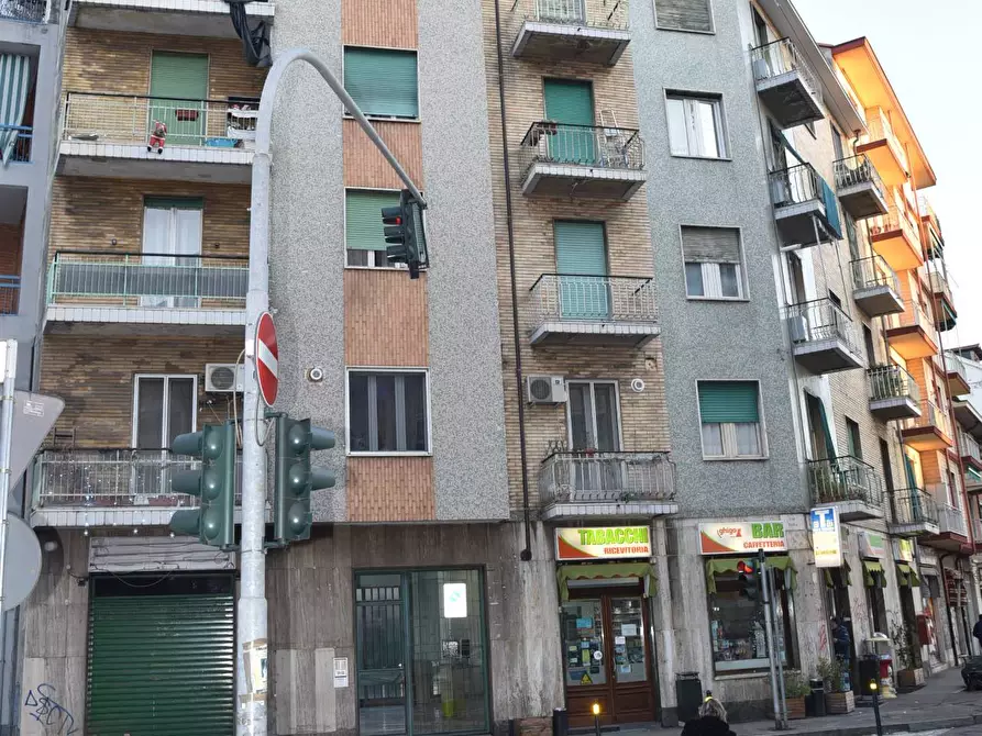 Immagine 1 di Locale commerciale in affitto  in VIA ZARA a Moncalieri