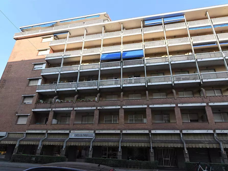 Immagine 1 di Appartamento in affitto  in via genova a Torino