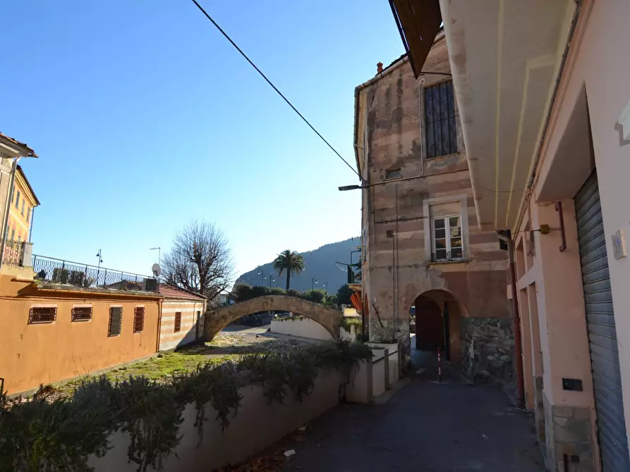 Immagine 1 di Appartamento in vendita  in Via Cesare Battisti a Noli