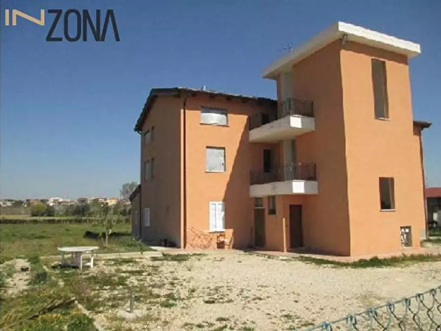 Immagine 1 di Casa indipendente in vendita  in Via Tevere a Corropoli