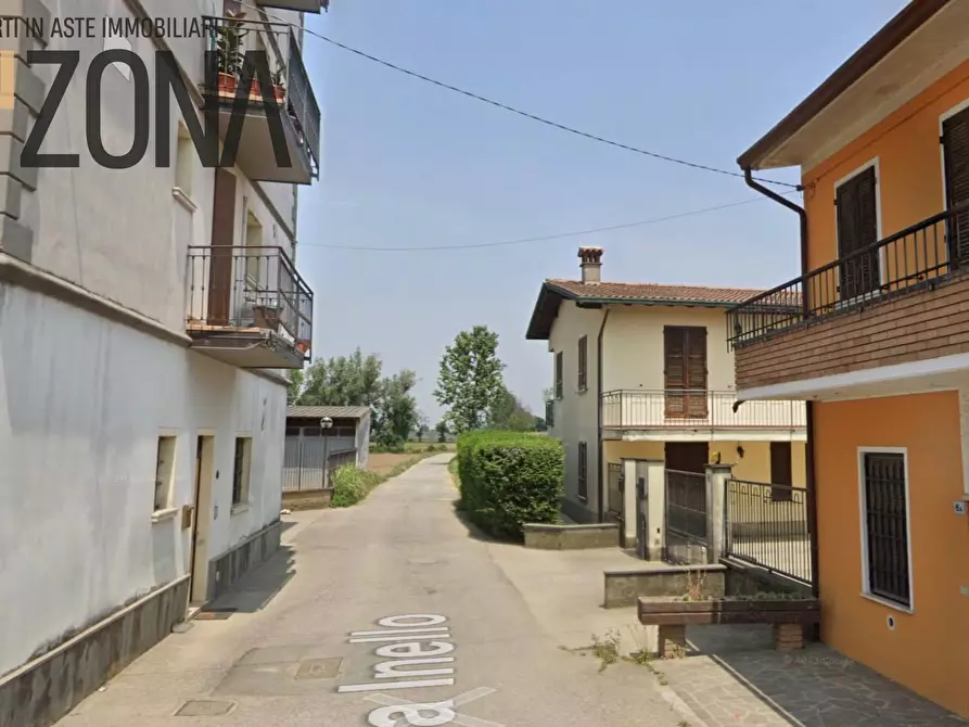 Immagine 1 di Appartamento in vendita  in VIA INELLO a Orzinuovi