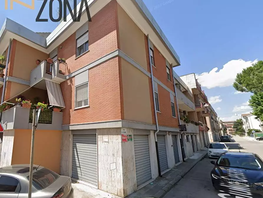Immagine 1 di Appartamento in vendita  in via Giulio Cesare a San Severo