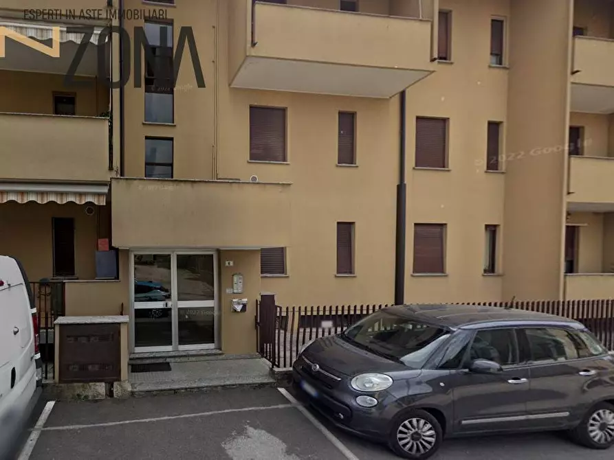 Immagine 1 di Appartamento in vendita  in Via Resegone a Liscate