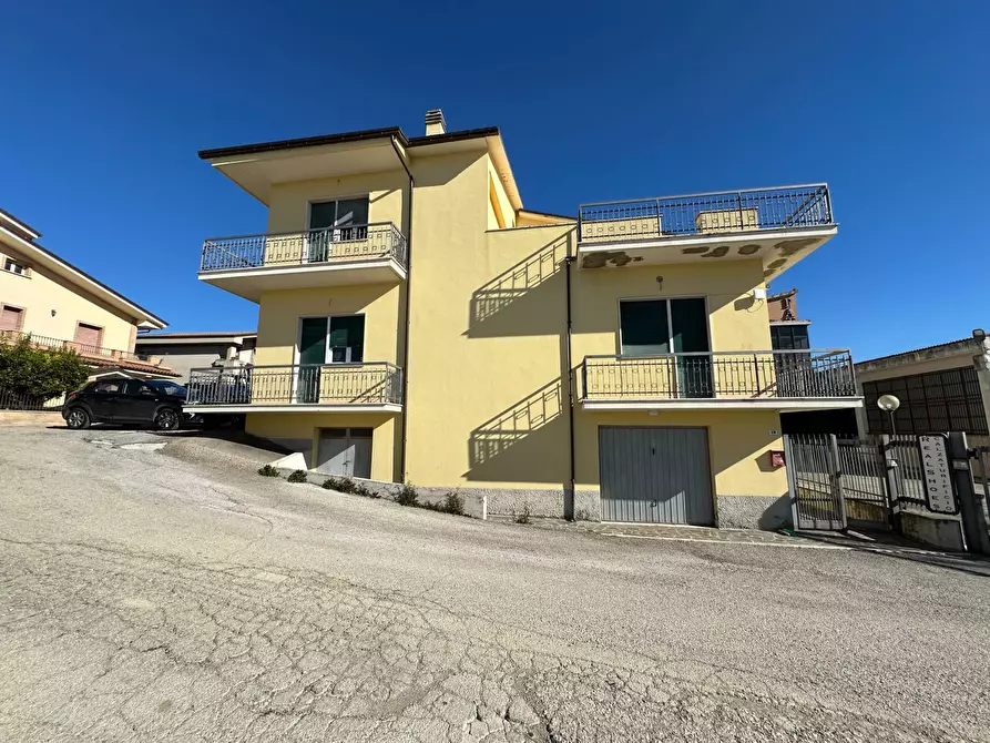Immagine 1 di Appartamento in vendita  in Contrada Villa Tofo a Teramo