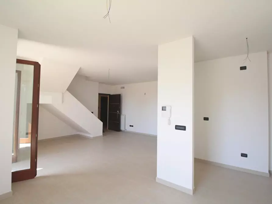 Immagine 1 di Appartamento in vendita  in via giovanni pascoli a Tortoreto