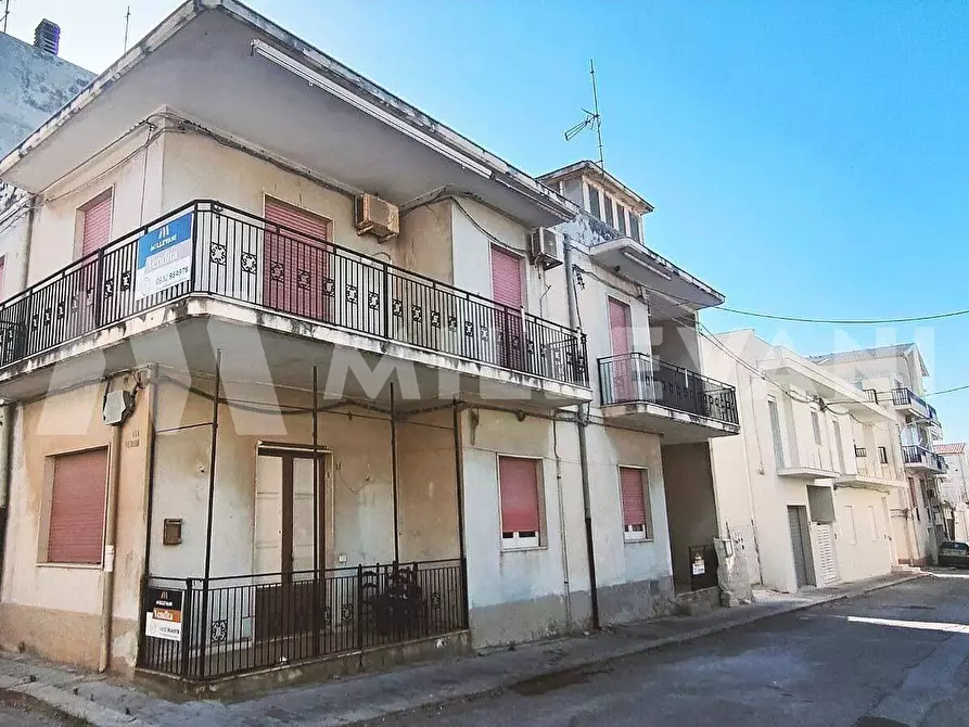 Immagine 1 di Appartamento in vendita  in Via Carbonia a Scicli