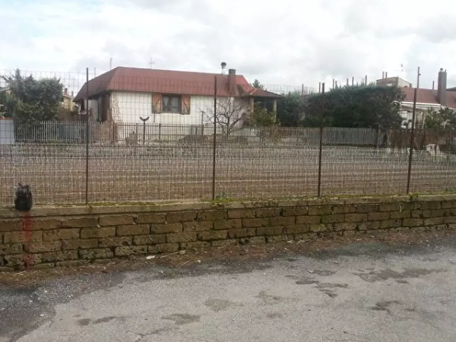 Immagine 1 di Terreno edificabile in vendita  in Via Terza Traversa P.co Noce a Giugliano In Campania
