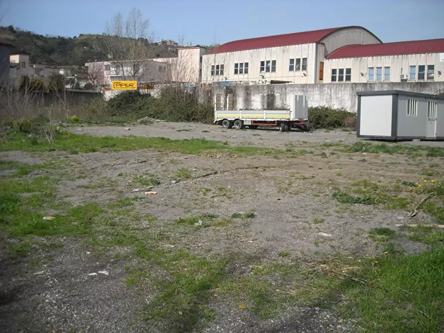 Immagine 1 di Terreno edificabile in vendita  in VIA CONTRADA PISCIARELLI a Napoli