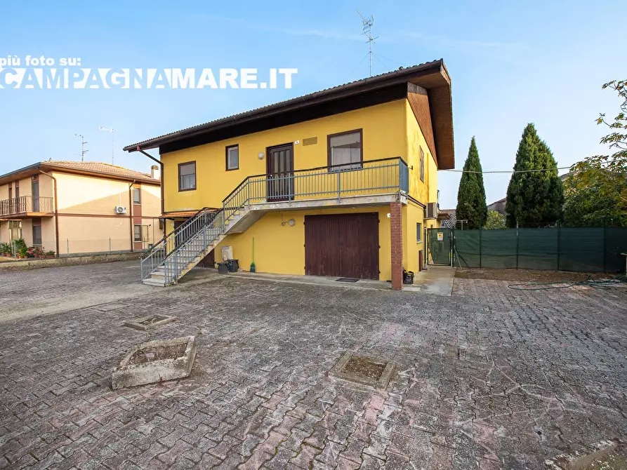 Immagine 1 di Casa indipendente in vendita  in via Guaraldi a Fiscaglia