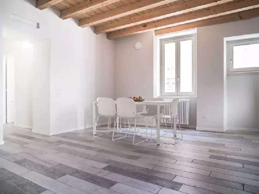 Immagine 1 di Appartamento in affitto  in Via Aquilani a Toscolano-Maderno