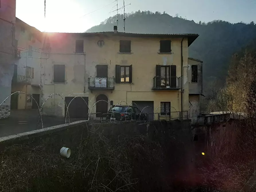 Immagine 1 di Casa indipendente in vendita  in Via San MArtino a Vobarno