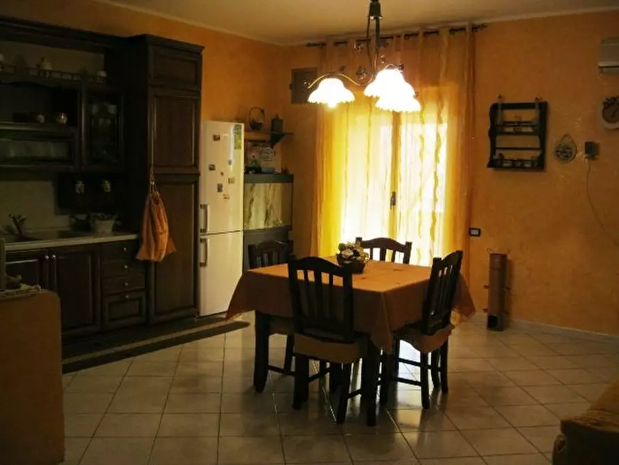 Immagine 1 di Appartamento in vendita  in Via Leoncavallo a Bagheria