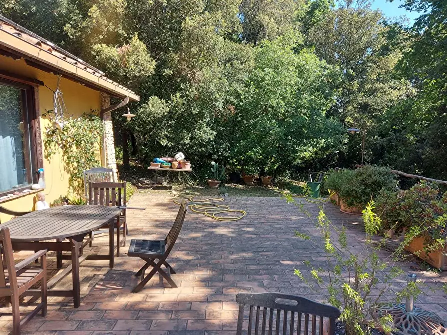 Immagine 1 di Villa in vendita  in Via STRADA DI SANT'URBANO a Narni
