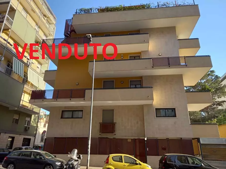 Immagine 1 di Appartamento in vendita  in Via Di Tullio a Bari