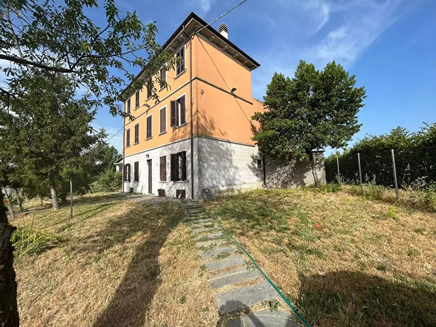 Immagine 1 di Villa in vendita  in Via Frascati a Albaredo Arnaboldi
