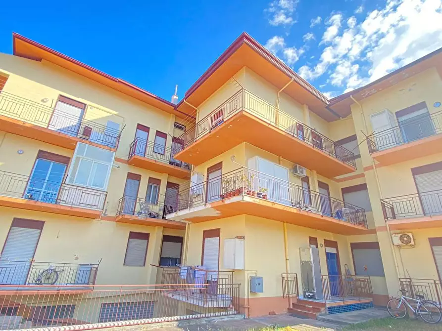 Immagine 1 di Appartamento in vendita  in Via Caltanissetta a Gioiosa Marea