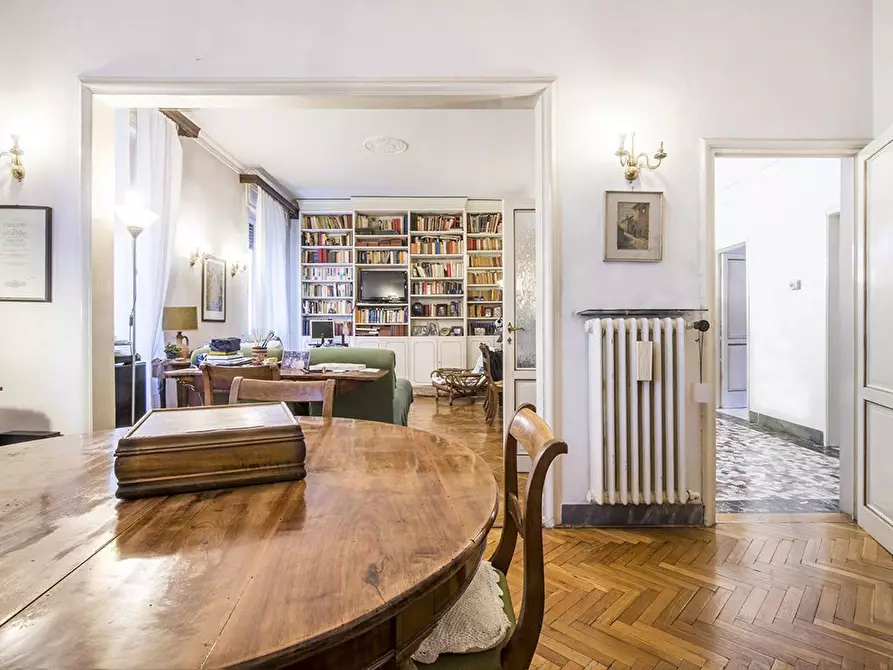 Immagine 1 di Appartamento in vendita  in Via Puccinotti a Firenze
