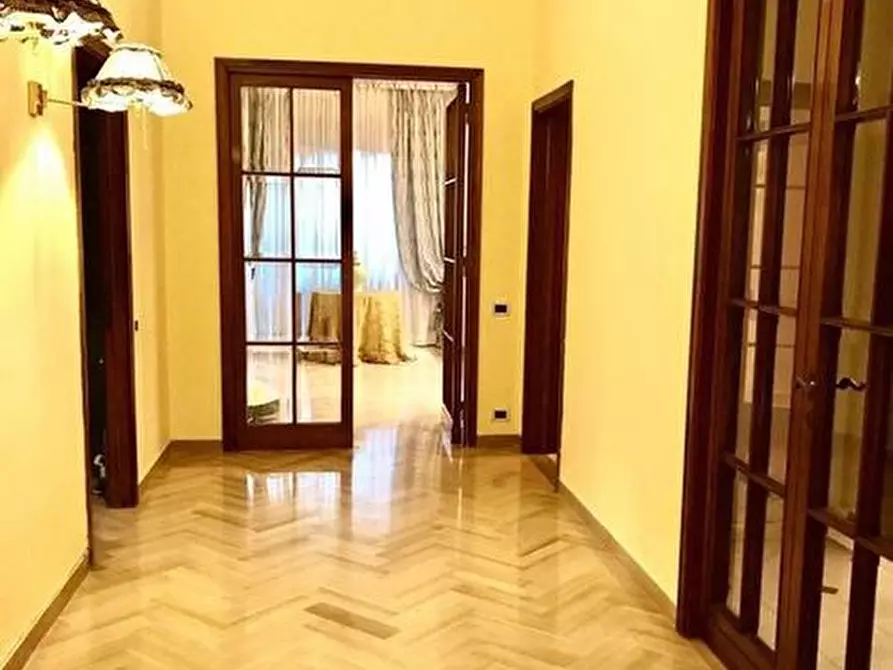 Immagine 1 di Appartamento in vendita  in Via Pagano a Prato