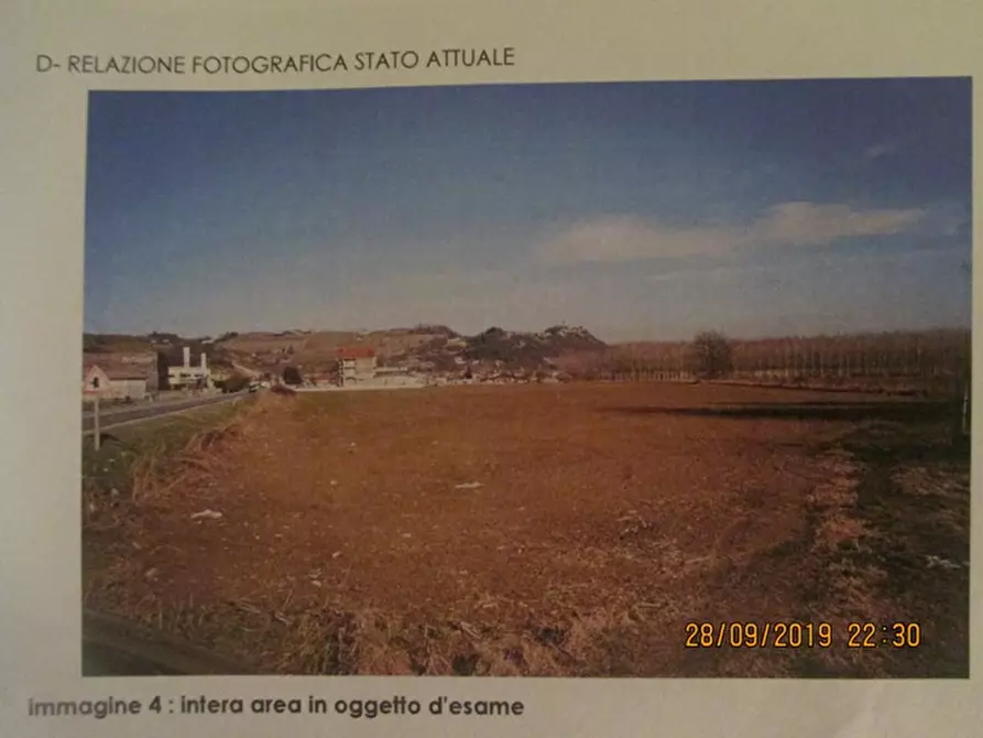 Immagine 1 di Terreno edificabile in vendita  in S.P.7 (Strada  Provinciale  7)  -   Strada Crociera Burdina a Bra