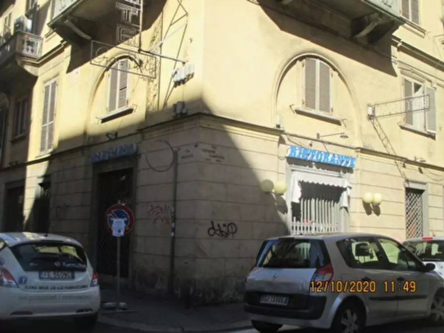 Immagine 1 di Posto auto in vendita  in Via Magenta a Torino