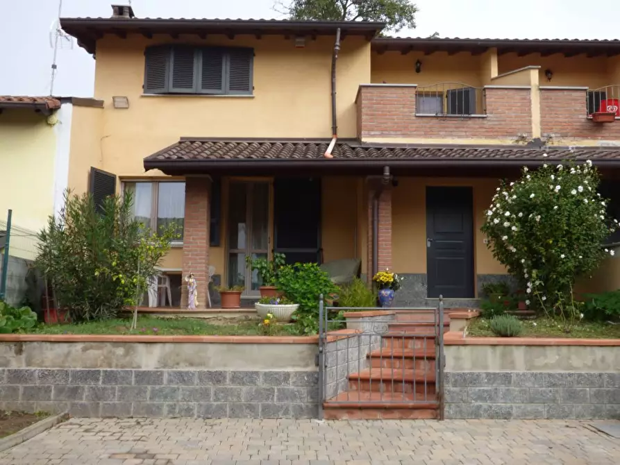 Immagine 1 di Villa in vendita  in santa maria a Stradella