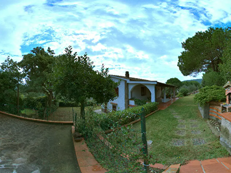 Immagine 1 di Villa in vendita  in Procchio a Marciana