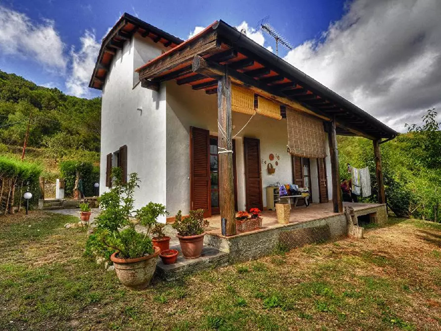 Immagine 1 di Villa in vendita  in Val Carene a Portoferraio