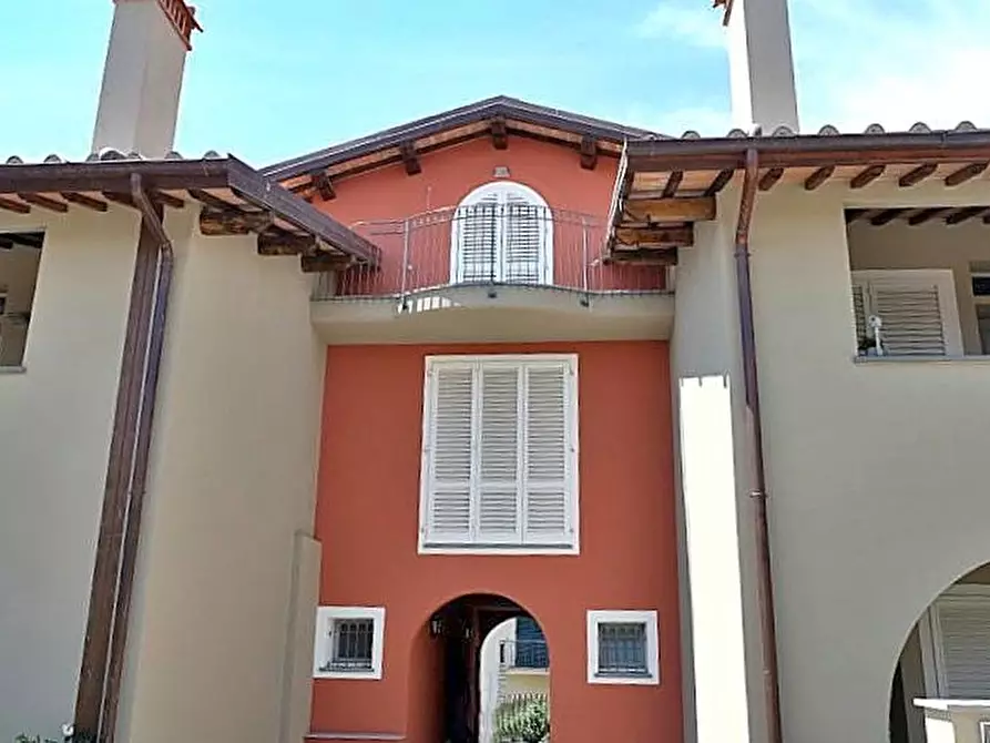 Immagine 1 di Appartamento in vendita  in Via Antonio Gramsci (pressi) a Lastra A Signa