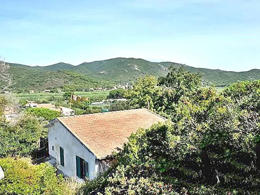 Immagine 1 di Casa indipendente in vendita  in La Pila a Campo Nell'elba
