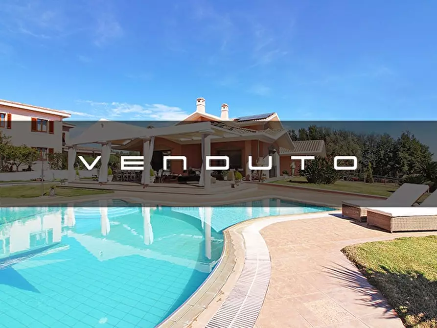 Immagine 1 di Villa in vendita  a Capoterra
