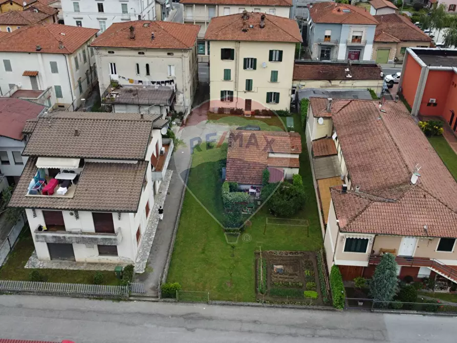 Immagine 1 di Appartamento in vendita  in Via della Repubblica a Barga