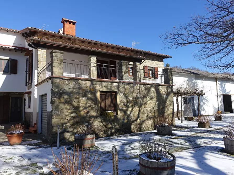 Immagine 1 di Villa in vendita  in QUORLE LOC RENACCIO a Poppi