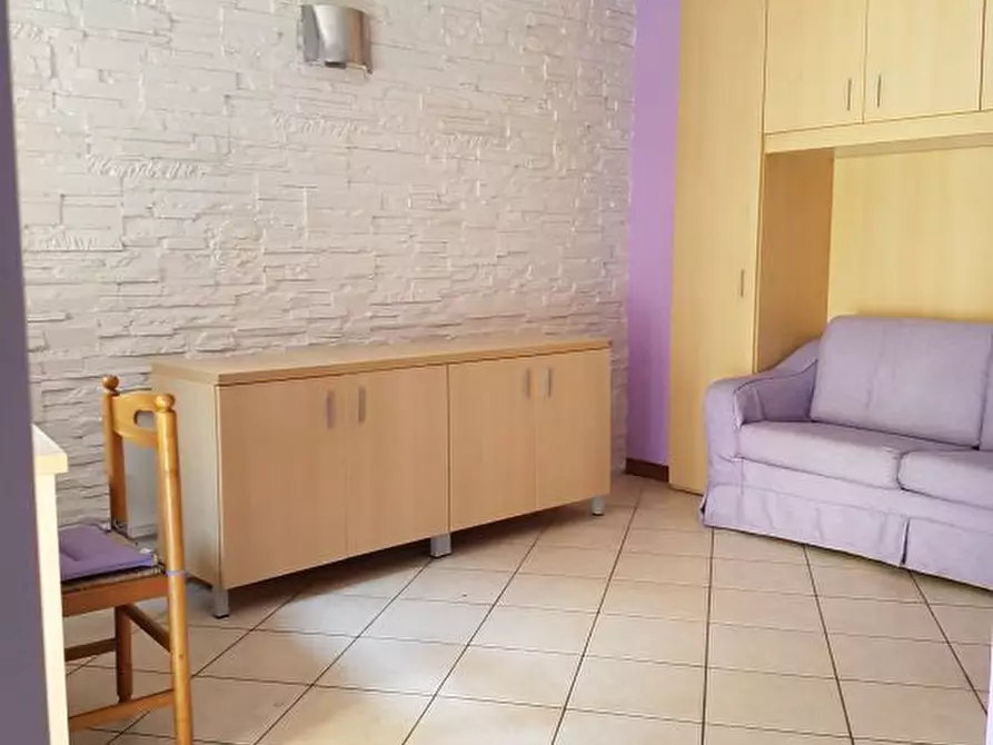Immagine 1 di Appartamento in affitto  a Pavia