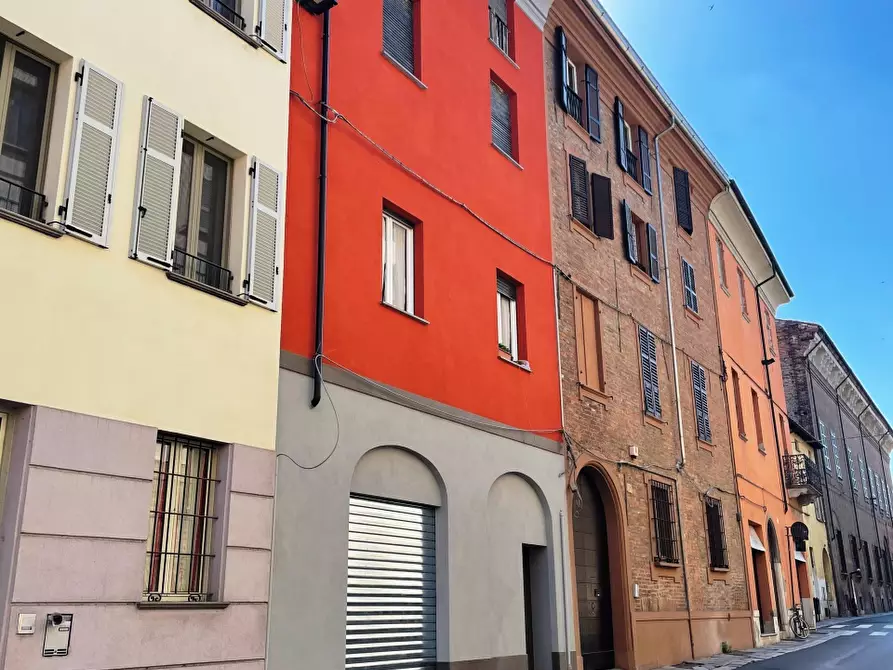 Immagine 1 di Appartamento in vendita  in Via Borghetto a Piacenza