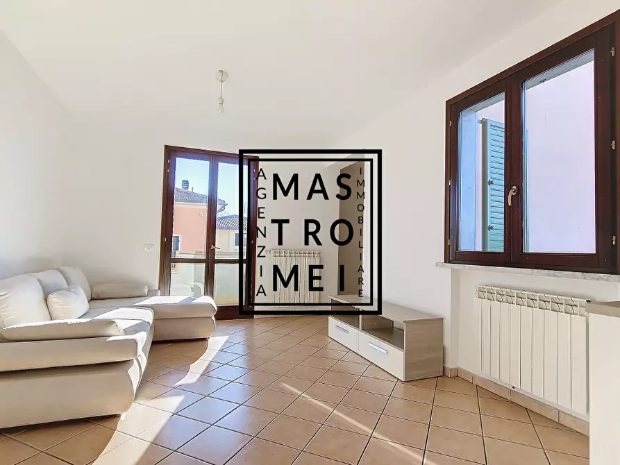 Immagine 1 di Appartamento in vendita  in Via Lucchese Romana a Altopascio