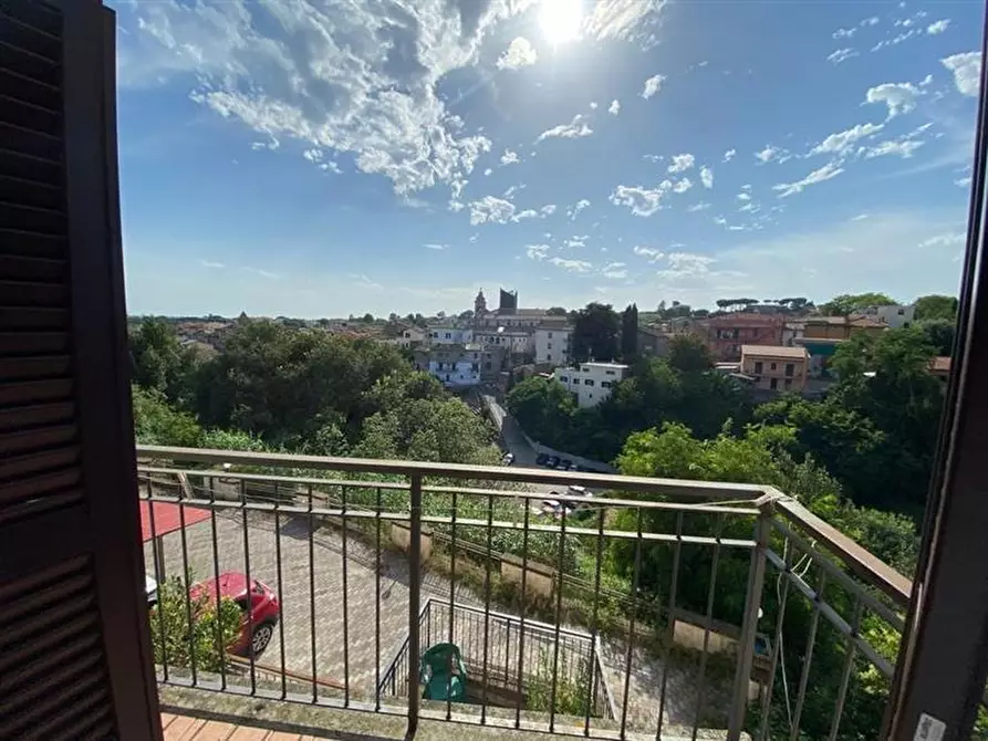 Immagine 1 di Villa in vendita  in Via Della Villa a Canale Monterano