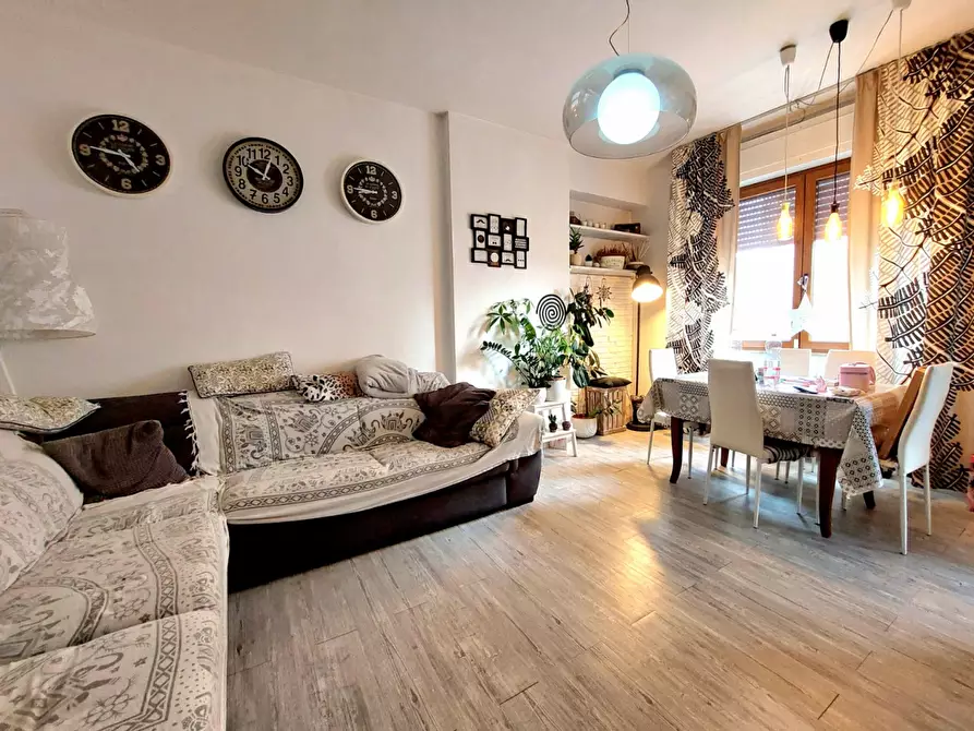 Immagine 1 di Appartamento in vendita  in Via Dante a Follonica