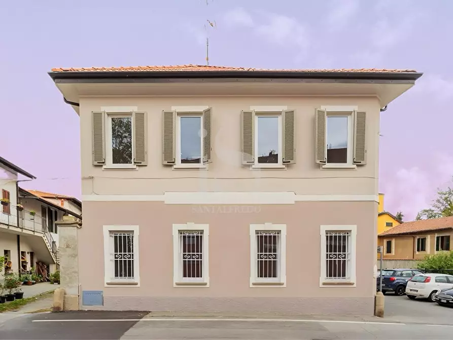 Immagine 1 di Villa in vendita  in VIA SAN BARTOLOMEO a Arese
