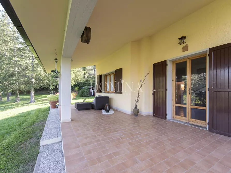 Immagine 1 di Villa in vendita  in via Santa Maria alla Rata a Rufina