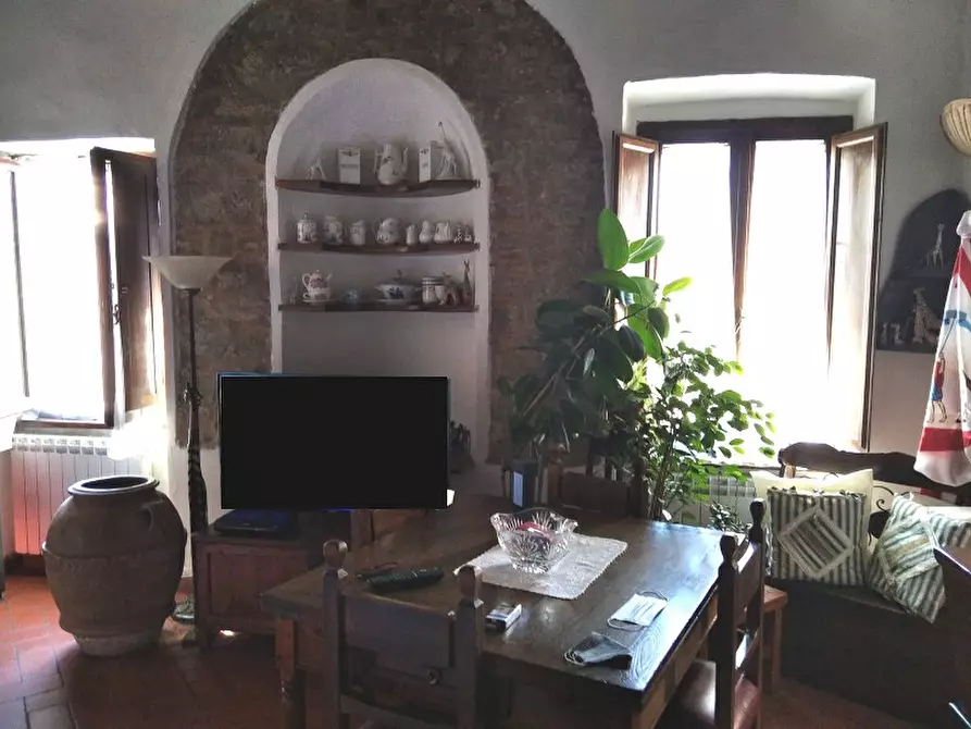 Immagine 1 di Appartamento in vendita  in Chiusdino a Chiusdino