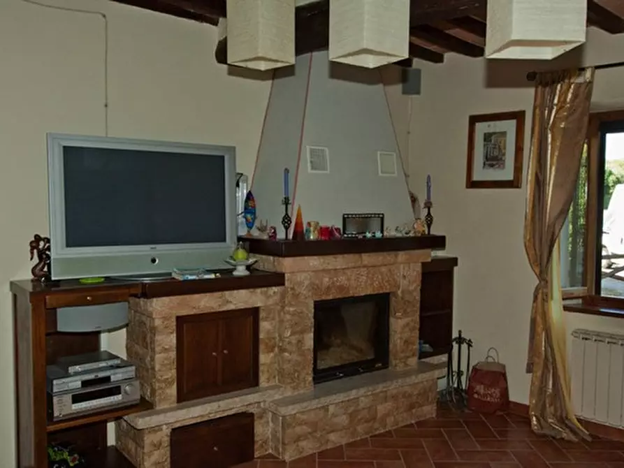 Immagine 1 di Villa in vendita  in Casciano di Murlo a Murlo