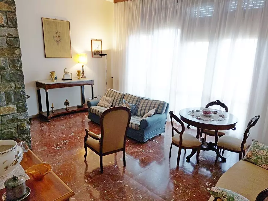 Immagine 1 di Villa in vendita  in Castellina in Chianti a Castellina In Chianti