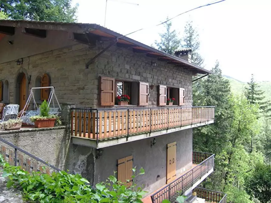 Immagine 1 di Casa indipendente in vendita  a Loro Ciuffenna