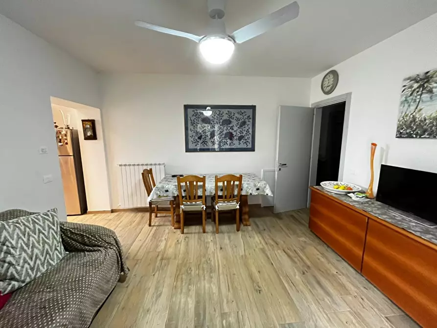 Immagine 1 di Appartamento in vendita  a Bucine