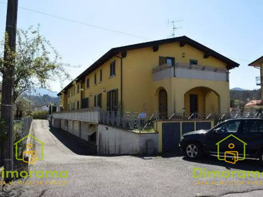 Immagine 1 di Appartamento in vendita  in Serricciolo  via Lucca a Aulla